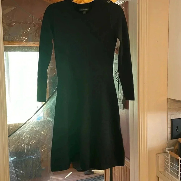 Banana Republic, Sz XS, Black Dress, Excellent Condition - Picture 1 of 6